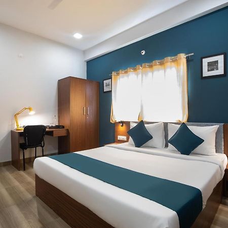 Hotel Ballfin Indore Ngoại thất bức ảnh