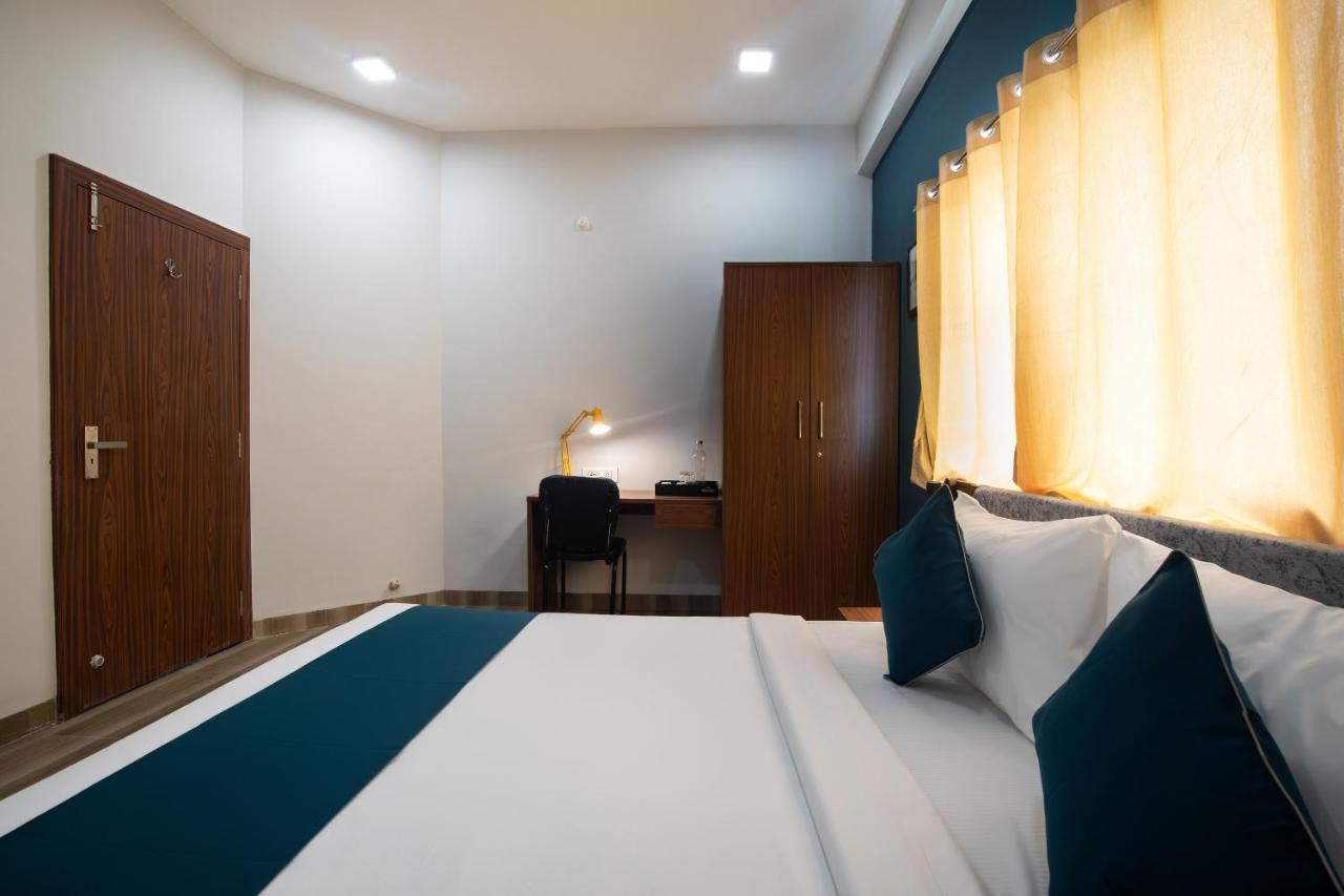 Hotel Ballfin Indore Ngoại thất bức ảnh
