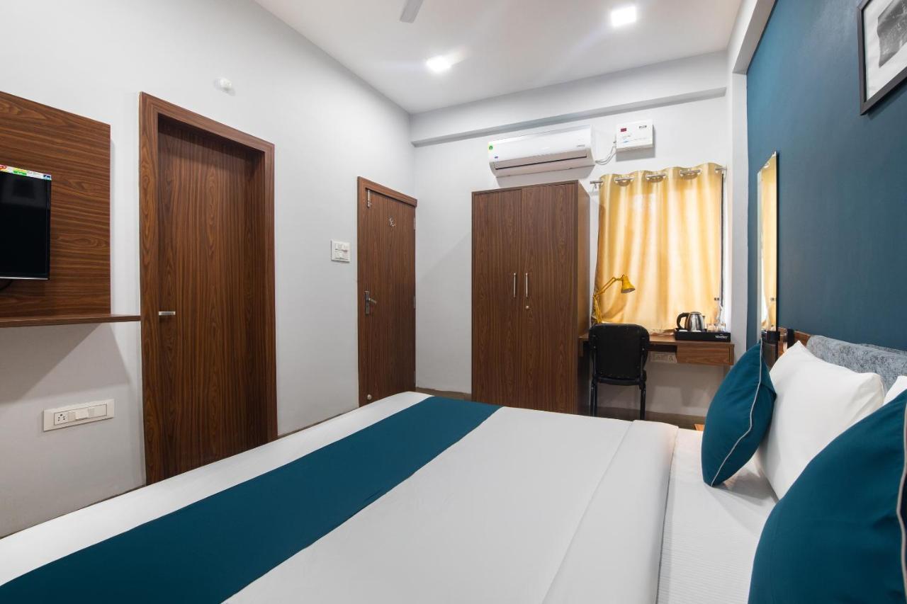Hotel Ballfin Indore Ngoại thất bức ảnh